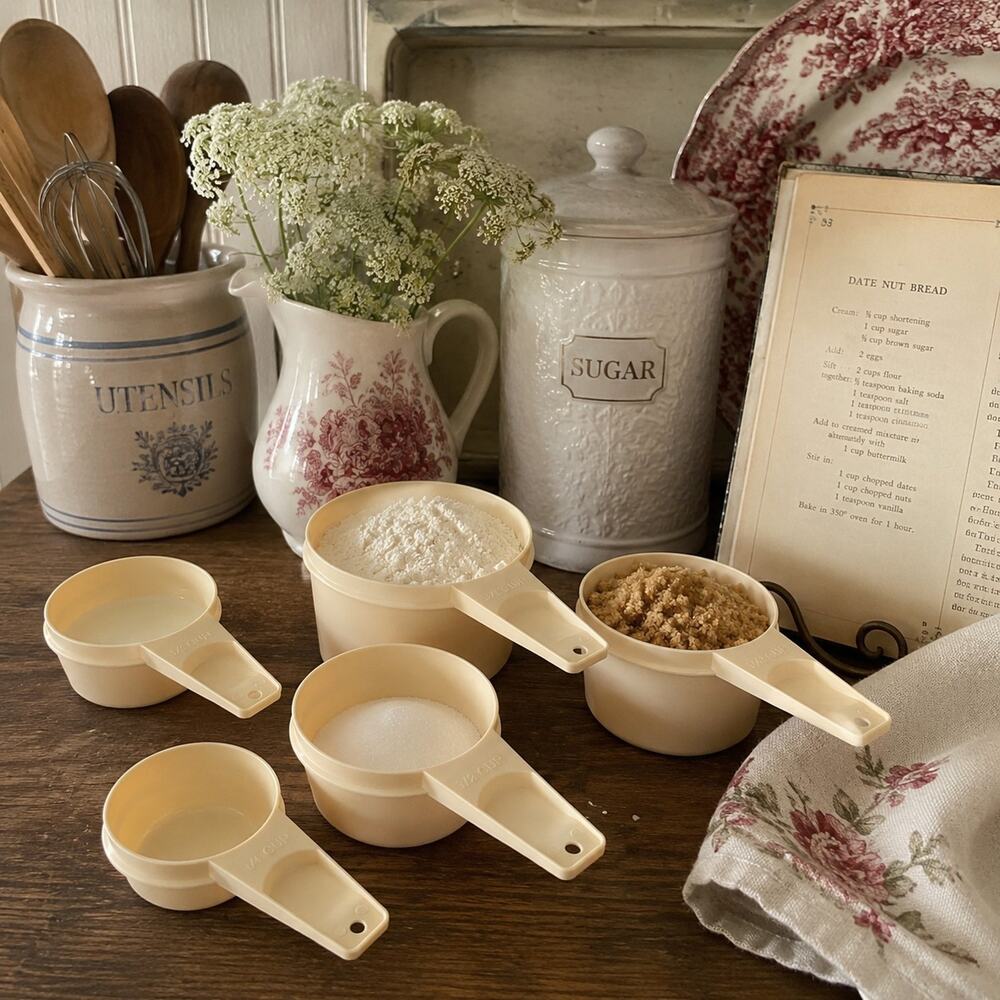 VTG Tupperware Nesting Measuring Cups Almond Beige Retro Replacement 766 6pc USA